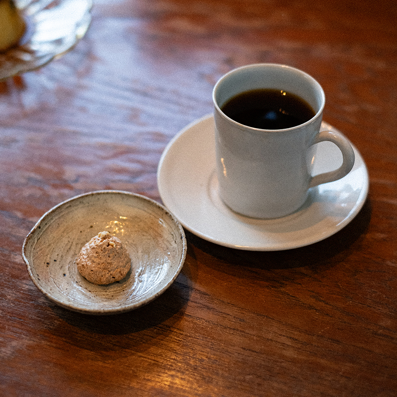 ZELKOVA COFFEE（ゼルコバコーヒー）